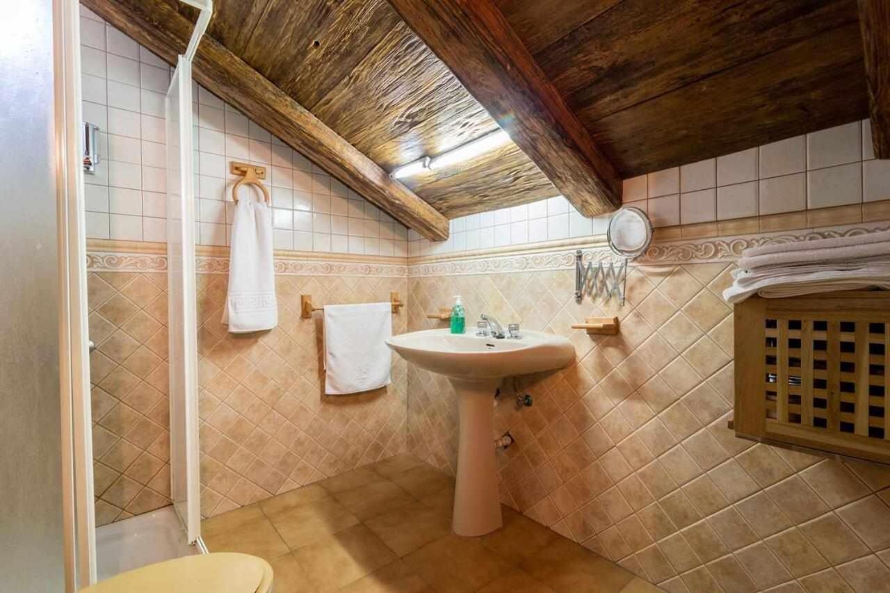 Casa Rural La Del Alba Seria Argamasilla De Alba Ngoại thất bức ảnh
